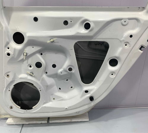 Porta Traseira Direita Audi A4 2009/2014 Com Detalhes