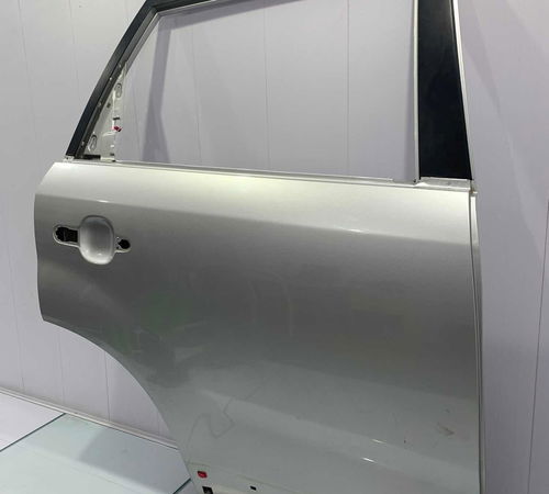 Porta Traseira Direita Kia Sorento 2010/2015 Com Detalhes