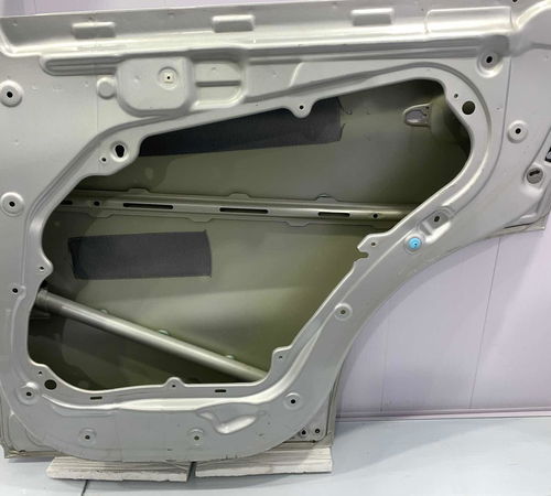 Porta Traseira Direita Kia Sorento 2010/2015 Com Detalhes