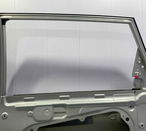 Porta Traseira Direita Kia Sorento 2010/2015 Com Detalhes