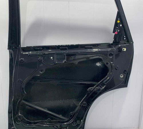 Porta Traseira Direita Kia Sorento 2010/2015 Com Detalhes