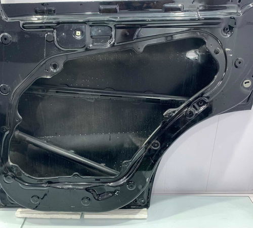 Porta Traseira Direita Kia Sorento 2010/2015 Com Detalhes