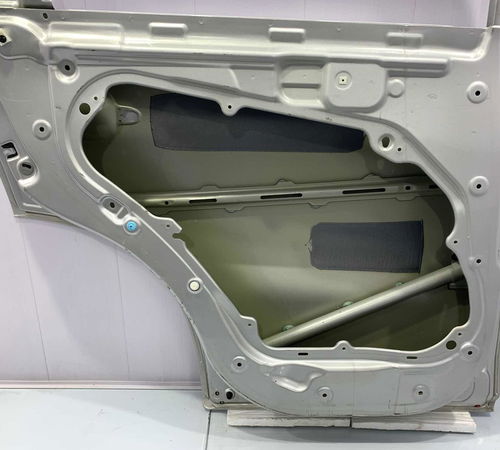 Porta Traseira Esquerda Kia Sorento 2010/2015