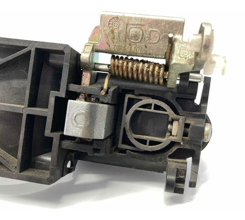 Maçaneta Externa Traseira Dir Fiat Palio Attractive 2013/18