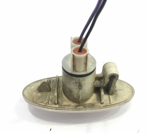 Pisca Para-lama Nissan Livina 2010