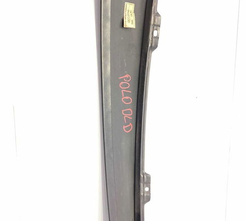 Moldura Quadro Janela Porta D.d. Volkswagen Polo 2010