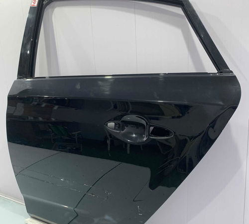 Porta Traseira Esquerda Hyundai Hb20s 2013/2019 C/detalhe