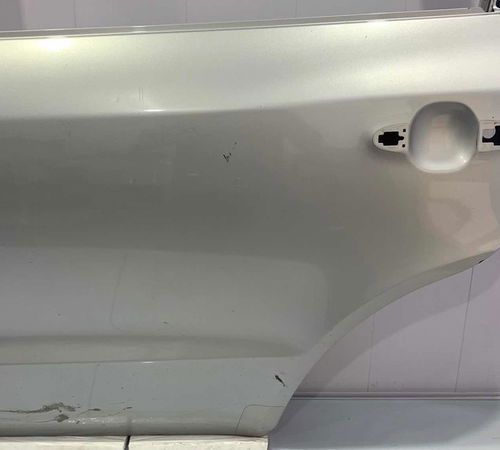 Porta Traseira Esquerda Hyundai Santa Fé 2009/2012 C/detalhe