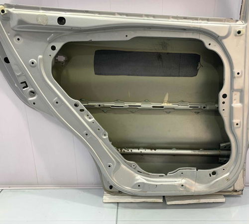 Porta Traseira Esquerda Hyundai Santa Fé 2009/2012 C/detalhe