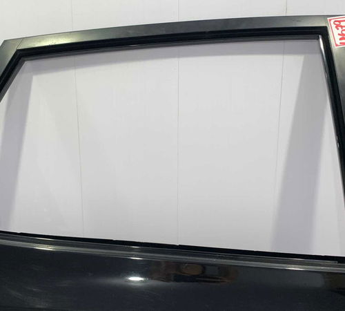 Porta Traseira Direita Hyundai I30 2008/2011 Com Detalhes