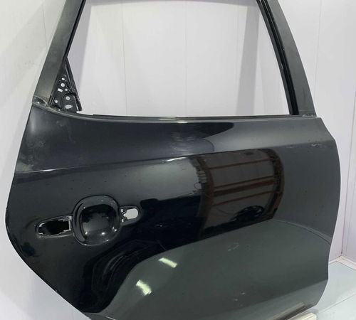 Porta Traseira Direita Hyundai I30 2008/2011 Com Detalhes