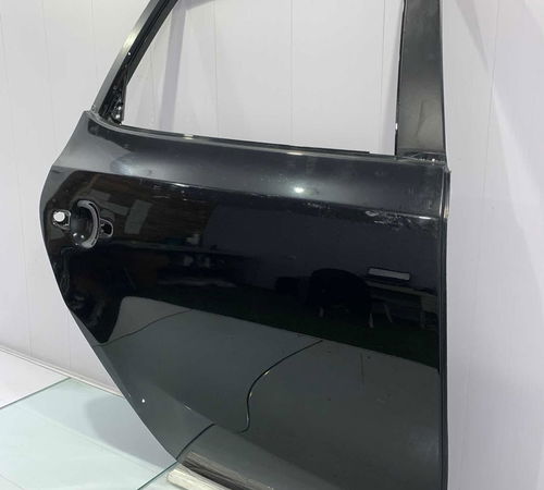 Porta Traseira Direita Hyundai I30 2008/2011 Com Detalhes