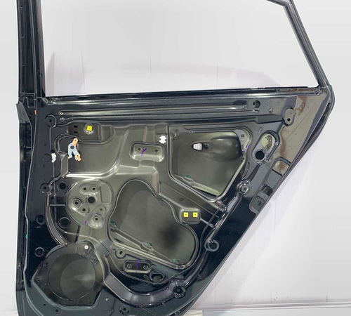 Porta Traseira Direita Hyundai Hb20s 2013/2018 Com Detalhes