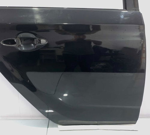 Porta Traseira Direita Hyundai Hb20s 2013/2018 Com Detalhes