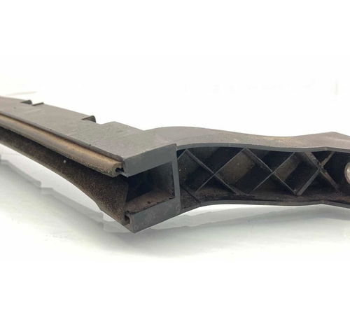 Guia Vidro Porta Traseira Direita Fiat Punto 2013/2016