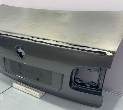 Capô Tampa Traseiro Volkswagen Polo Sedan 2003/2015