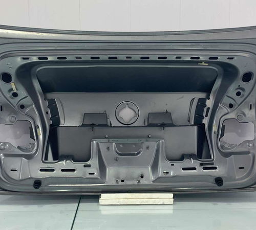 Capô Tampa Traseiro Volkswagen Polo Sedan 2003/2015