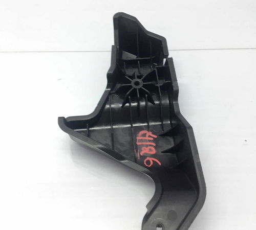 Cobertura Hastre Trava Porta D.d. Hyundai Hb20 2014/2018