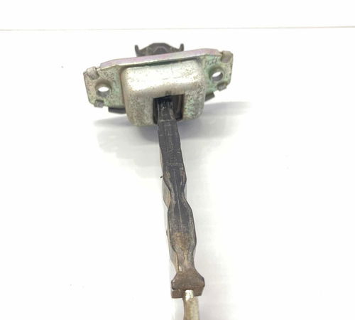 Limitador Porta Traseira Direita Nissan March 2013
