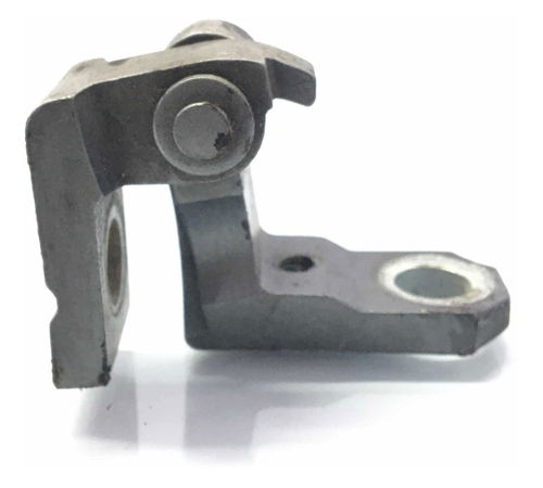 Dobradiça Superior Porta Traseira Esquerda Vw Polo Sedan 10