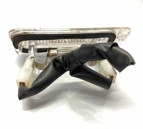 Luz Placa Ford Fiesta Sedan 2004/2013 (c/detalhe)