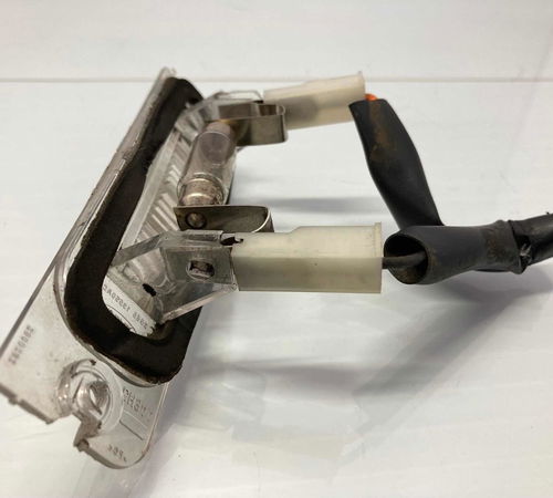 Luz Placa Ford Fiesta Sedan 2004/2013 (c/detalhe)