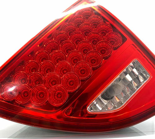 Lanterna Direita Capô Traseiro Hyundai Vera Cruz 2007/2011