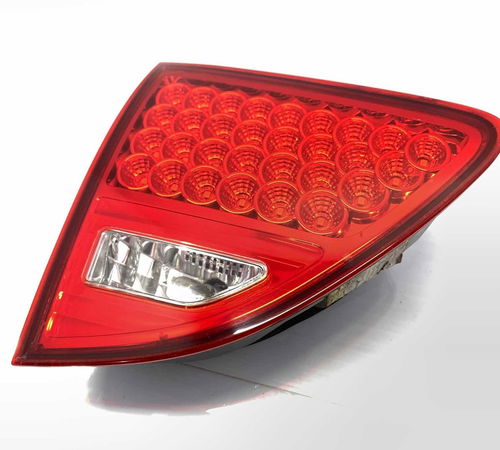 Lanterna Esquerda Capô Traseiro Hyundai Vera Cruz 2007/2012