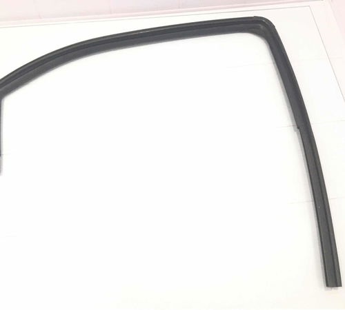 Borracha Canaleta Porta T.d Chevrolet Co...