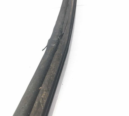 Borracha Canaleta Porta Traseiradireita Toyota Corolla 15/18