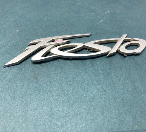 Emblema Fiesta Capo Traseiro Ford New Fiesta 2012