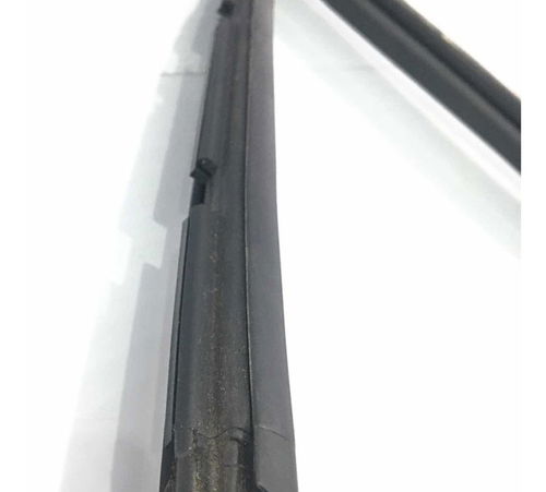 Borracha Canaleta Porta Traseira Direita Nissan March 2013