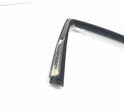 Borracha Canaleta Porta Traseira Direita Vw Voyage G5 09/12