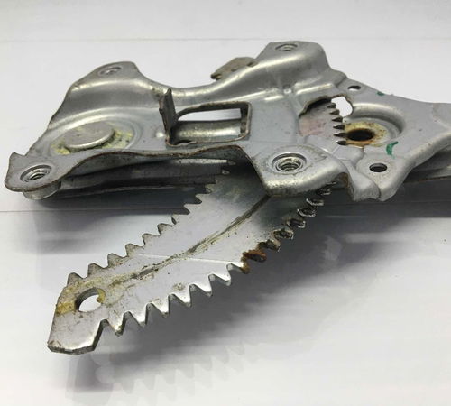 Máquina Vidro S/motor Traseiro Direito Nissan March 2013