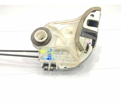 Fechadura Porta Traseira Direita Toyota 2015/2018
