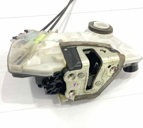 Fechadura Porta Dianteira Direita Toyota Corolla 2015/2018