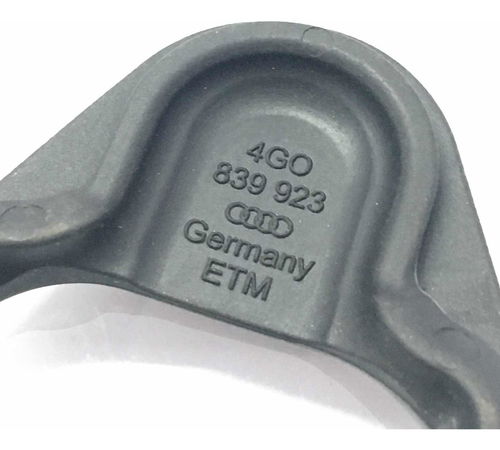 Acabamento Limitador Porta Traseira Esquerda Audi A6 2016