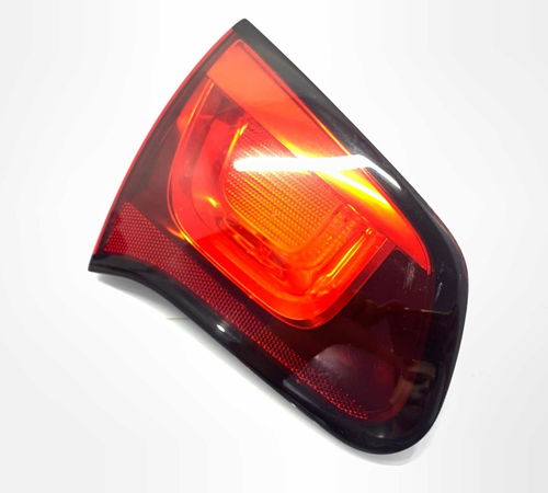 Lanterna Esquerda Capô Traseiro Citroën C3 2013/2020