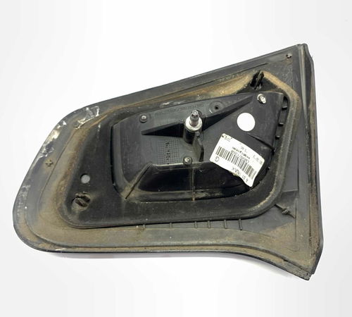 Lanterna Esquerda Capô Traseiro Citroën C3 2013/2020