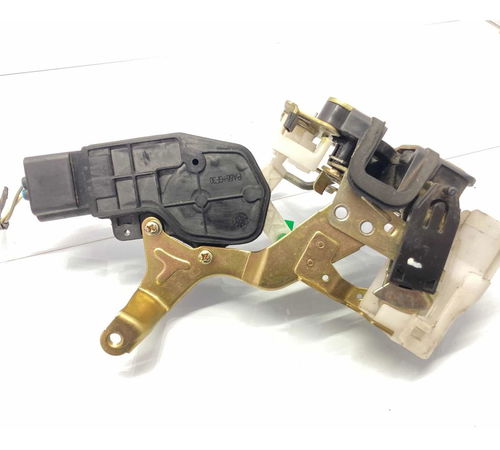 Fechadura Porta Traseira Esquerda Jac J2 2012/2013