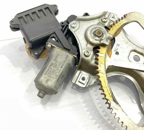 Máquina Vidro Porta Dianteira. D. Toyota Corolla 2015/2018