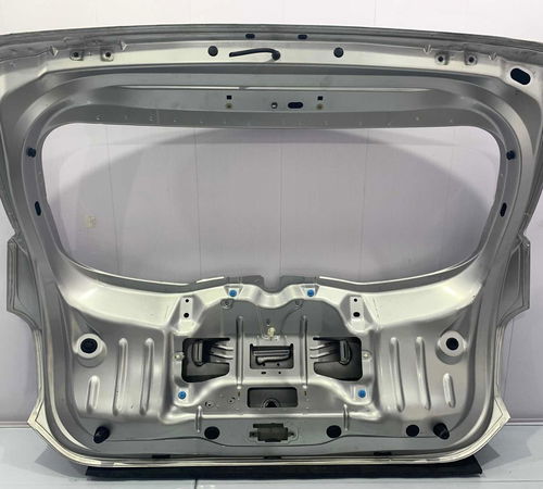 Capô Tampa Traseiro Renault Sandero 2015/2019 Com Detalhes