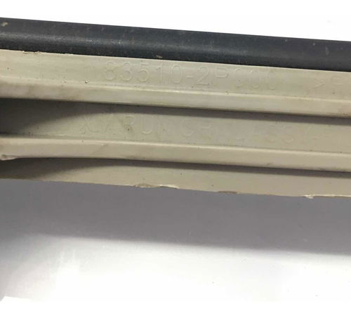 Guia Vidro Porta Traseira Esquerda Kia Sorento 2014