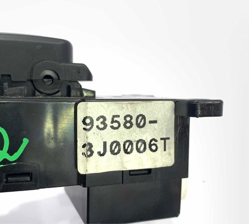 Botão Vidro Traseiro Esquerdo Hyundai Vera Cruz 2007/2011