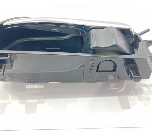 Puxador Interno Lado Esquerdo Nissan Kicks 2019