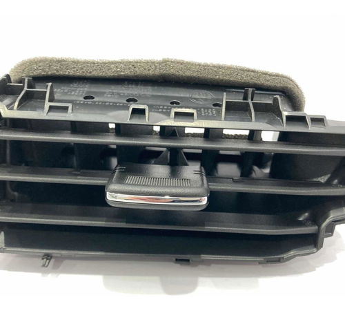 Difusor De Ar Central Lado Esquerdo Nissan Kicks 2019