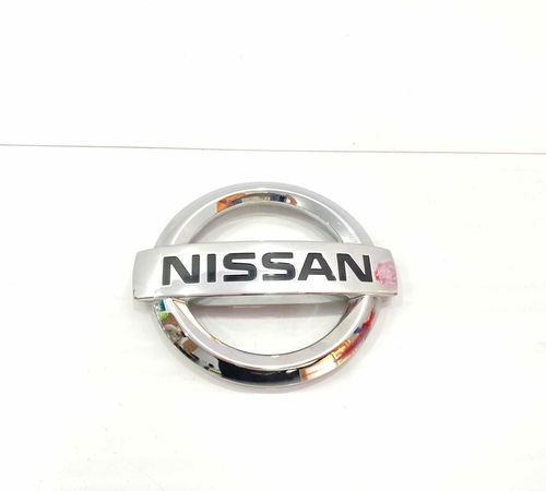Emblema Nissan Capo Traseiro Nissan Kicks 2019