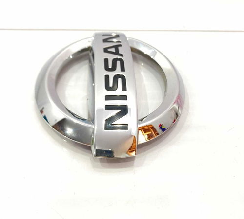 Emblema Nissan Capo Traseiro Nissan Kicks 2019