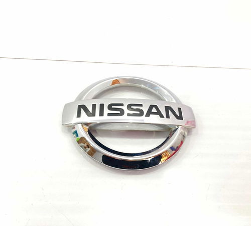 Emblema Nissan Capo Traseiro Nissan Kick...