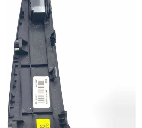 Moldura Botão Vidro Traseiro Direito Hyundai Ix35 2010